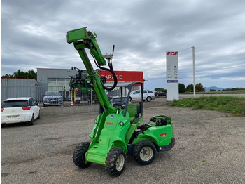 Compact loader Avant M 528 EIPTT /Certificat CE endommagée: picture 2 Compact loader Avant M 528 EIPTT /Certificat CE endommagée: picture 2