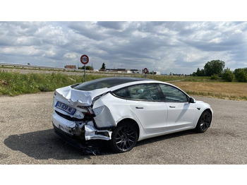 Car Tesla MODEL 3 5YJ3 Carte Grise Française endommagée: picture 4