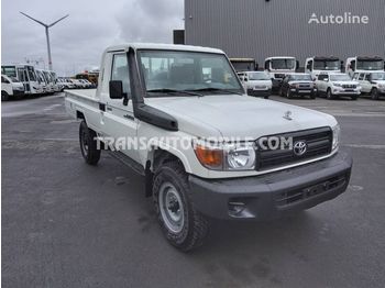 Pickup truck TOYOTA Land cruiser 79: picture 1