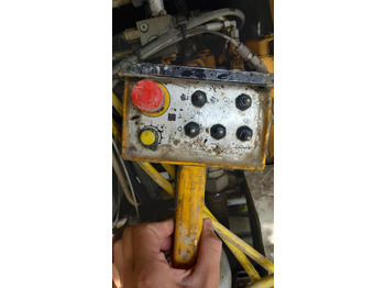 Stationary concrete pump Putzmeister 2109: picture 4