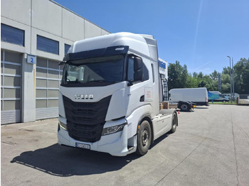 Tractor unit IVECO S-WAY