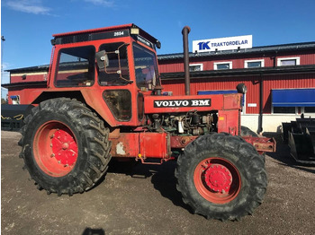 Farm tractor VOLVO