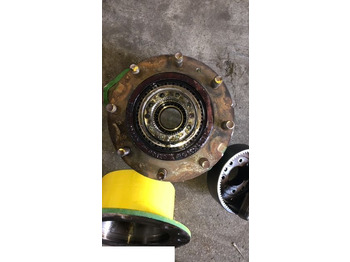 Wheel hub JOHN DEERE