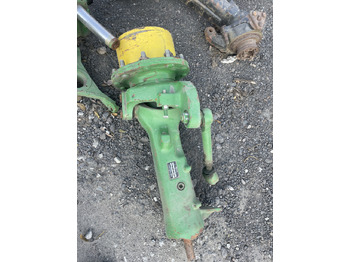 Steering knuckle JOHN DEERE