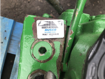 Hydraulic valve JOHN DEERE