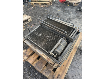 Radiator MASSEY FERGUSON