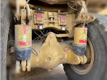 Rigid dumper/ Rock truck 2018 CATERPILLAR 777E: picture 5