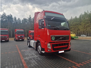 Tractor unit VOLVO FH13