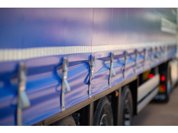 Curtainsider semi-trailer SCHMITZ SCS