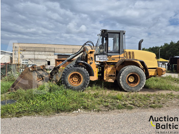 Wheel loader Case 621 D: picture 3