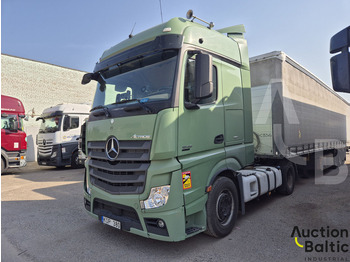 Tractor unit MERCEDES-BENZ Actros 1845