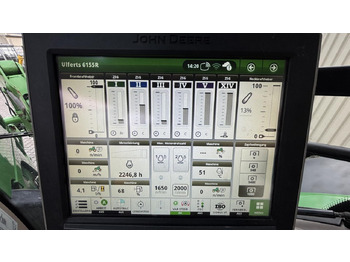 Farm tractor John Deere 6155R: picture 3