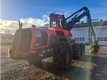 Forestry harvester KOMATSU