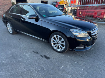 Car MERCEDES-BENZ