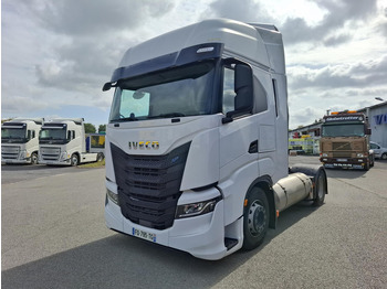 Tractor unit IVECO S-WAY