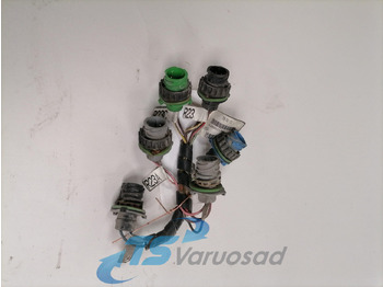 Fuel system VOLVO
