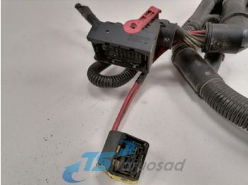 Universal part for Truck Volvo Raami juhtmestik 22046285: picture 4