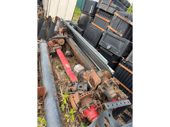 Curtainsider semi-trailer