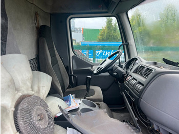 Interior photo 1: Curtainsider truck DAF LF 45.220 12 to. for PARTS no engine no gearbox! DAF LF 45.220 12 to. for PARTS no engine no gearbox!