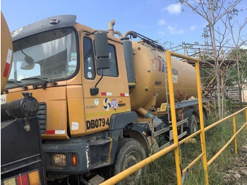 Tank truck MAN 33.364