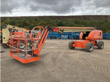 Telescopic boom JLG