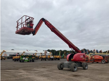 Telescopic boom JLG