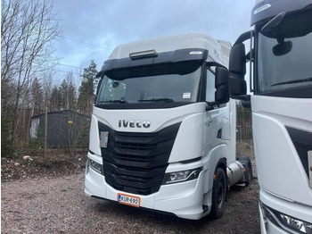 Tractor unit IVECO S-WAY