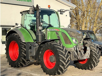 Farm tractor Fendt 714 Vario ProfiPlus: picture 4