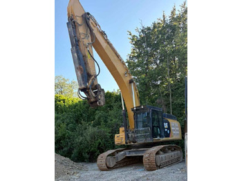 Excavator CATERPILLAR 352F
