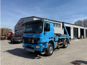 Skip loader truck Mercedes-Benz 1841 Actros MP2 Absetzkipper 4x4 Allrad Klima: picture 2 Skip loader truck Mercedes-Benz 1841 Actros MP2 Absetzkipper 4x4 Allrad Klima: picture 2