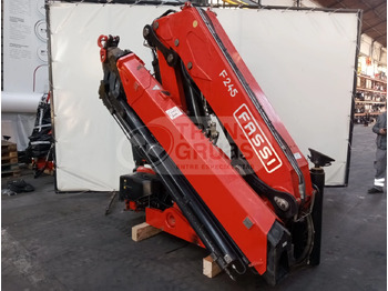 Loader crane FASSI
