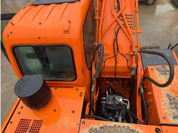 Crawler excavator Doosan DX 300 LC: picture 4