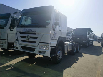 Tractor unit SINOTRUK HOWO