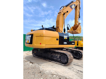 Crawler excavator CATERPILLAR 320D2