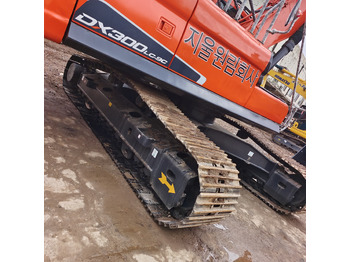Crawler excavator DOOSAN DX300LCA DX300LC-9C: picture 3