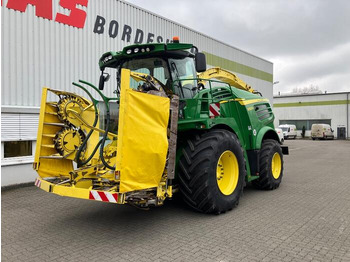 Forage harvester JOHN DEERE 8300