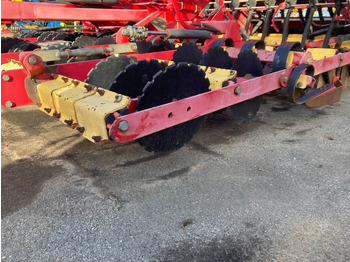Combine seed drill Vaderstad Rapid 400C: picture 2