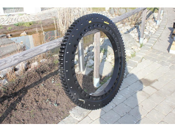 Slewing ring