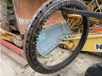 Slewing ring