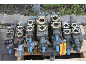 Hydraulic valve LIEBHERR