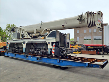 Mobile crane TEREX