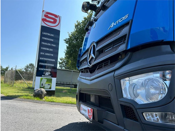 Skip loader truck Mercedes-Benz Antos 2546 - Hiab 192 E kran: picture 4