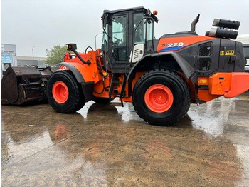 Wheel loader HITACHI ZW220