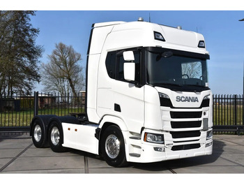 Tractor unit SCANIA R 460