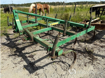 Cultivator
