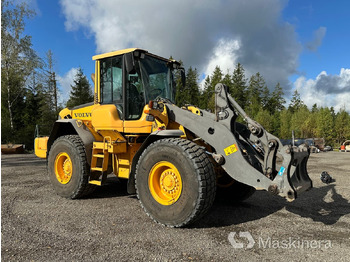Wheel loader VOLVO L90F