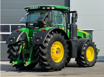 Farm tractor John Deere 8400 R: picture 5