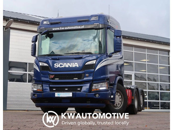 Tractor unit SCANIA P
