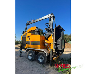 Wood chipper GREENTEC