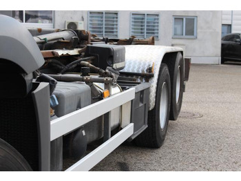 Hook lift truck Mercedes-Benz Arocs 2642 L EXPORT: picture 3